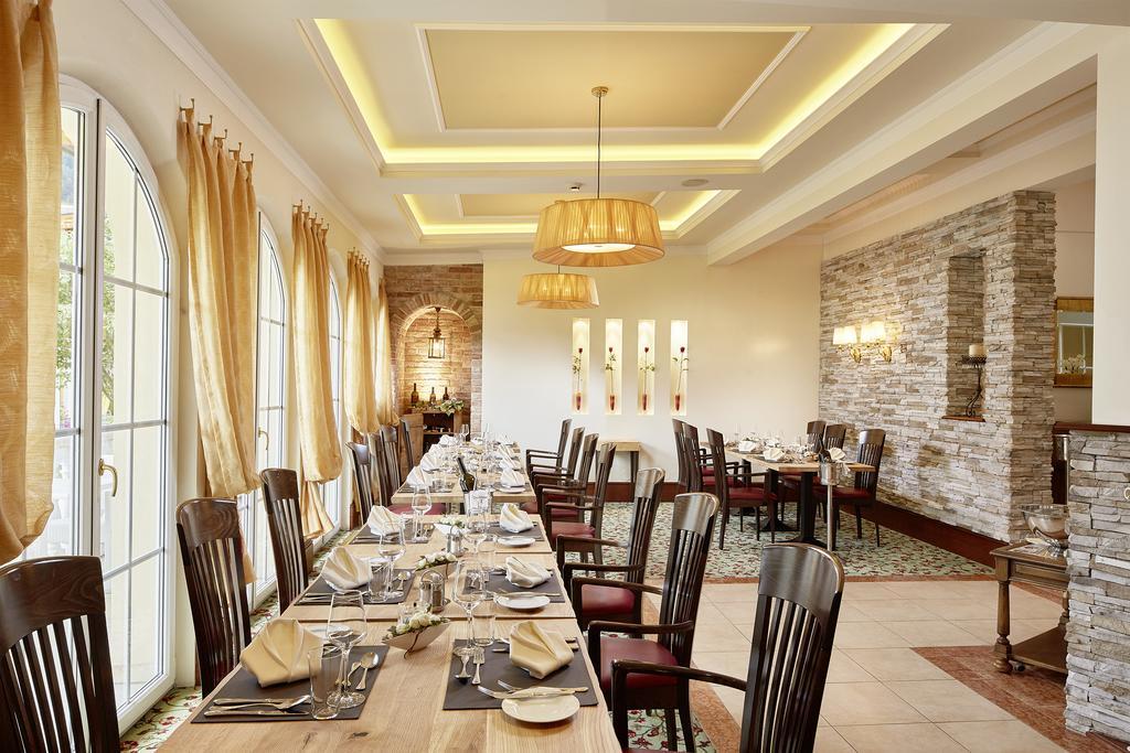 Hotel Barbarahof 4 Stars Superior-Summercard Inclusive-Adults Only From 14 Years Kaprun Exteriör bild